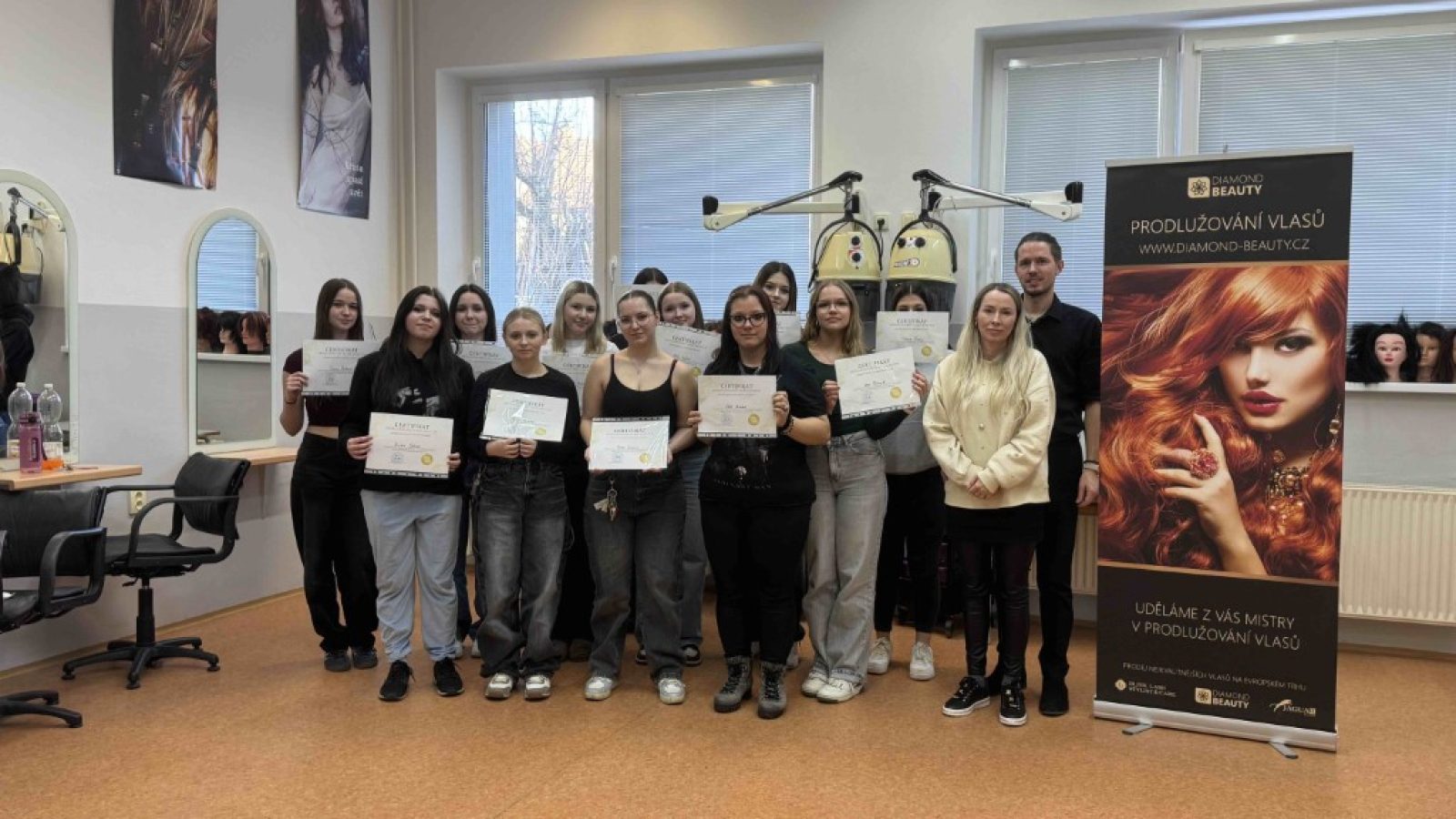 Titulní foto (Střední)